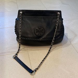 Black Tory Burch handbag/crossbody bag